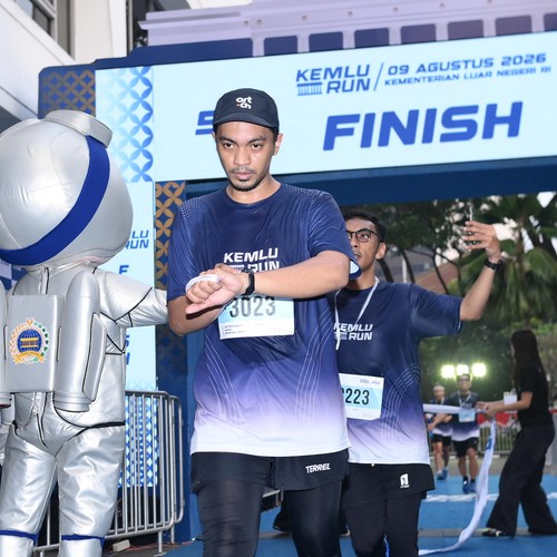 Race photo from KEMLU RUN 2026