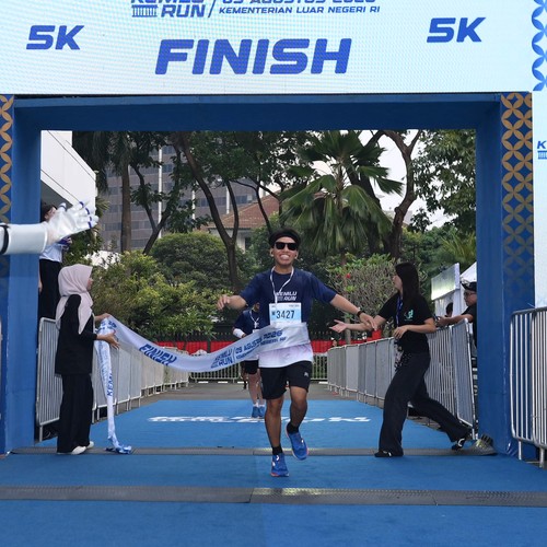 Race photo from KEMLU RUN 2026