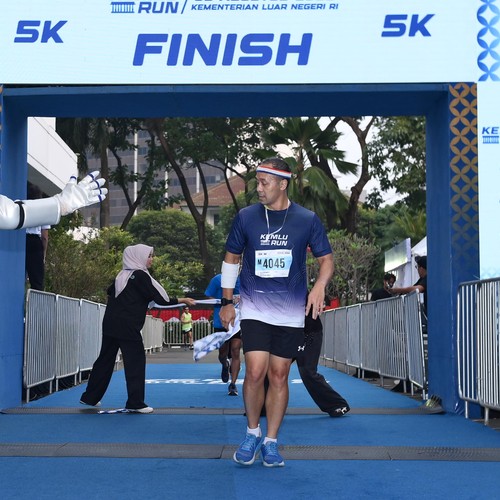 Race photo from KEMLU RUN 2026
