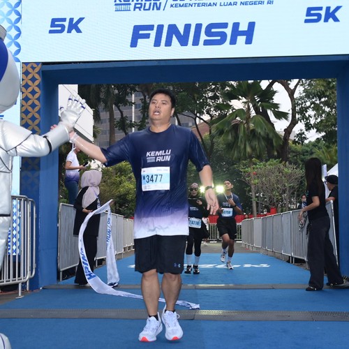 Race photo from KEMLU RUN 2026