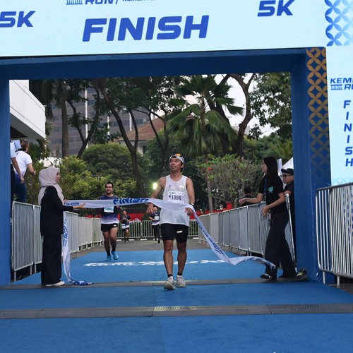 Race photo from KEMLU RUN 2026