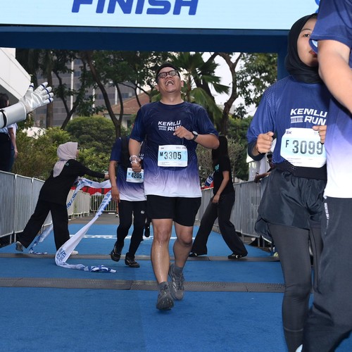 Race photo from KEMLU RUN 2026