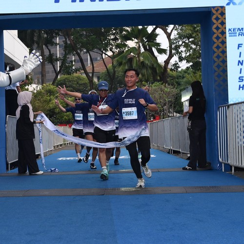 Race photo from KEMLU RUN 2026