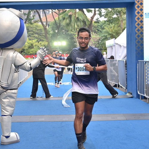 Race photo from KEMLU RUN 2026