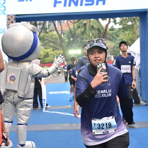 Race photo from KEMLU RUN 2026