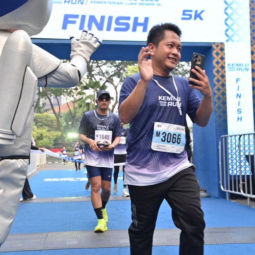 Race photo from KEMLU RUN 2026