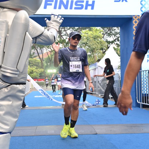 Race photo from KEMLU RUN 2026