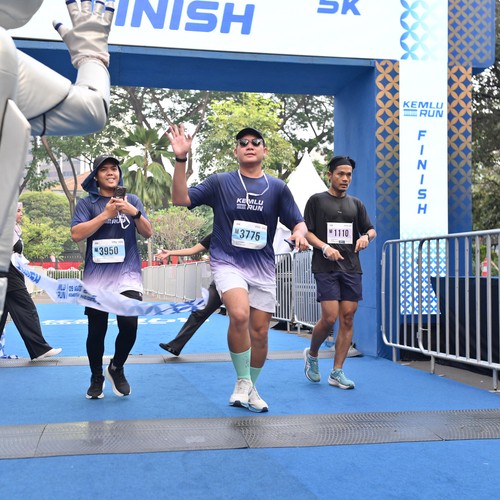 Race photo from KEMLU RUN 2026