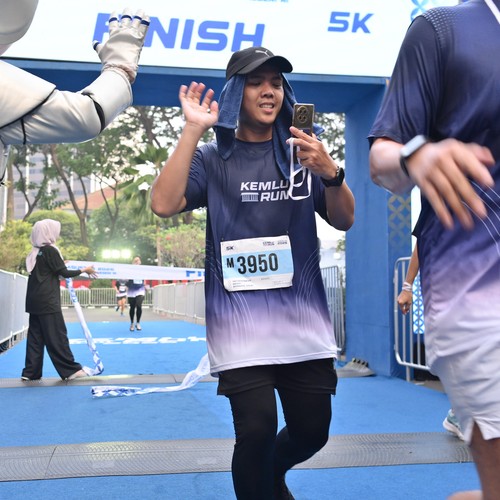 Race photo from KEMLU RUN 2026