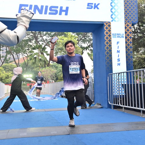 Race photo from KEMLU RUN 2026