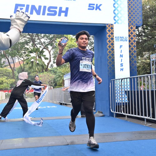 Race photo from KEMLU RUN 2026