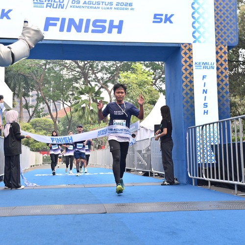 Race photo from KEMLU RUN 2026