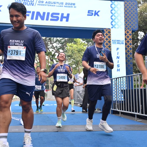 Race photo from KEMLU RUN 2026