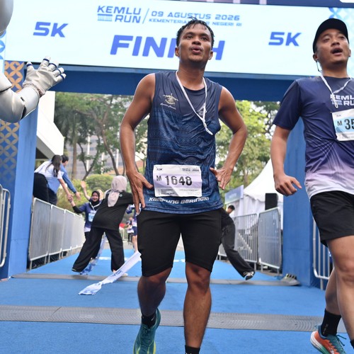 Race photo from KEMLU RUN 2026