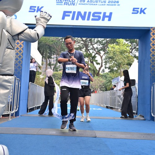 Race photo from KEMLU RUN 2026