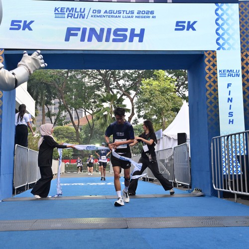 Race photo from KEMLU RUN 2026