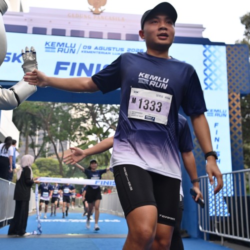 Race photo from KEMLU RUN 2026