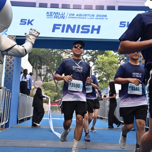 Race photo from KEMLU RUN 2026