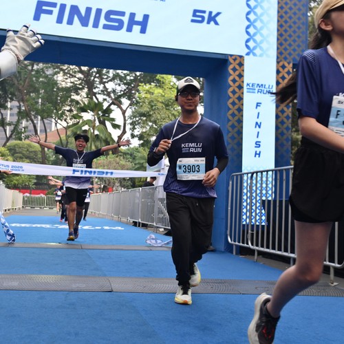Race photo from KEMLU RUN 2026