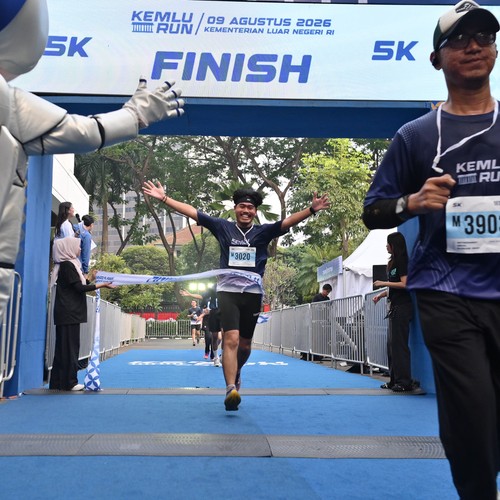 Race photo from KEMLU RUN 2026