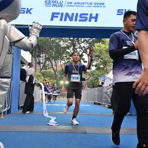 Race photo from KEMLU RUN 2026