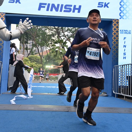 Race photo from KEMLU RUN 2026