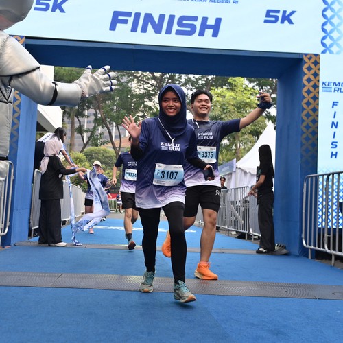 Race photo from KEMLU RUN 2026