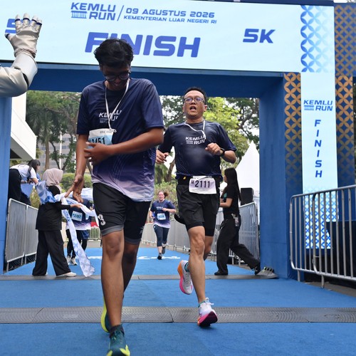 Race photo from KEMLU RUN 2026