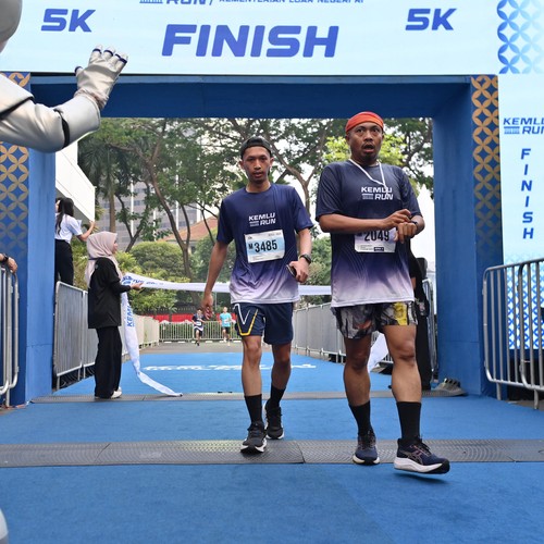 Race photo from KEMLU RUN 2026