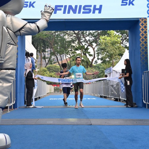 Race photo from KEMLU RUN 2026