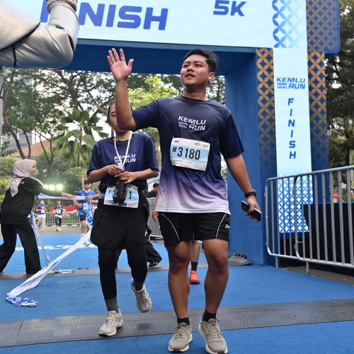 Race photo from KEMLU RUN 2026