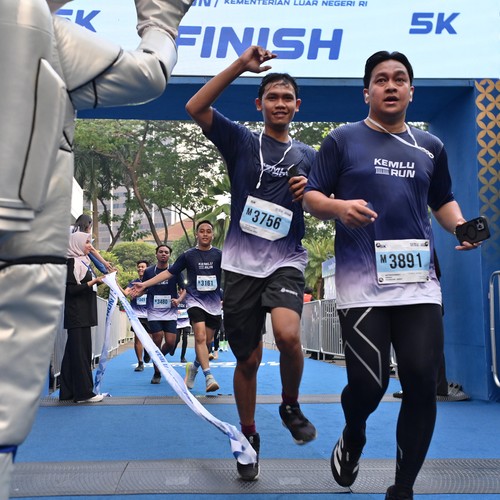 Race photo from KEMLU RUN 2026