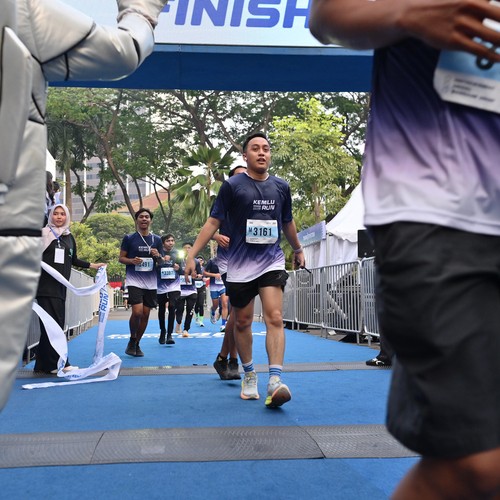 Race photo from KEMLU RUN 2026