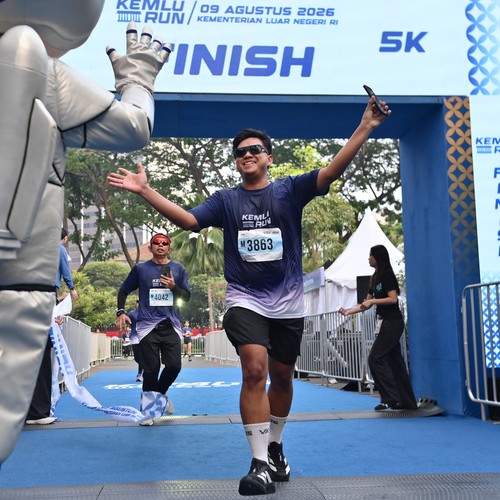 Race photo from KEMLU RUN 2026