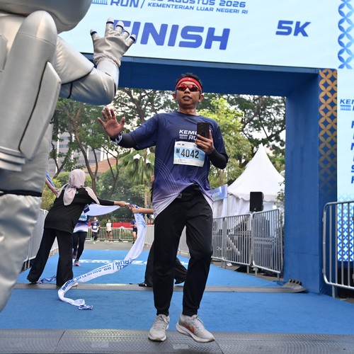 Race photo from KEMLU RUN 2026