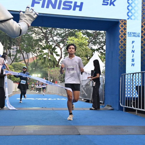 Race photo from KEMLU RUN 2026