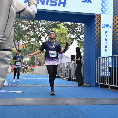 Race photo from KEMLU RUN 2026