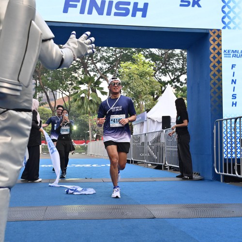 Race photo from KEMLU RUN 2026