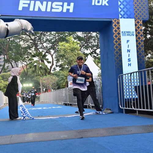 Race photo from KEMLU RUN 2026