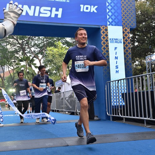 Race photo from KEMLU RUN 2026