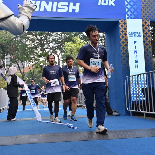 Race photo from KEMLU RUN 2026