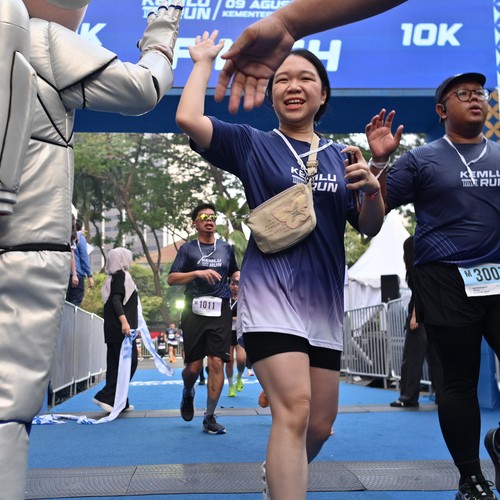 Race photo from KEMLU RUN 2026