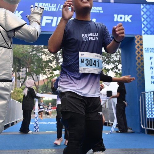 Race photo from KEMLU RUN 2026