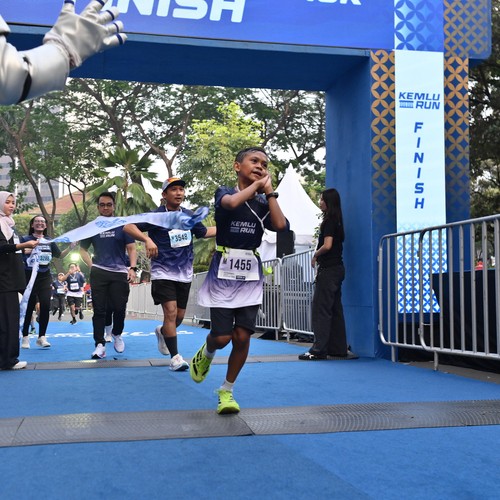Race photo from KEMLU RUN 2026