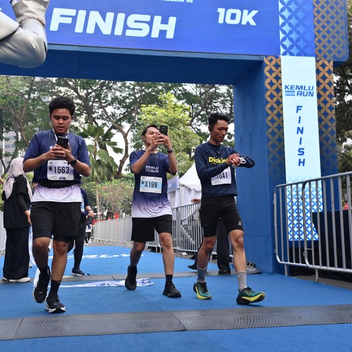 Race photo from KEMLU RUN 2026