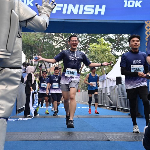 Race photo from KEMLU RUN 2026