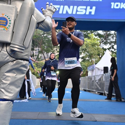 Race photo from KEMLU RUN 2026