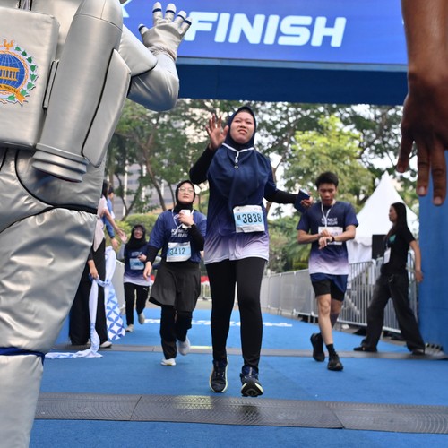 Race photo from KEMLU RUN 2026