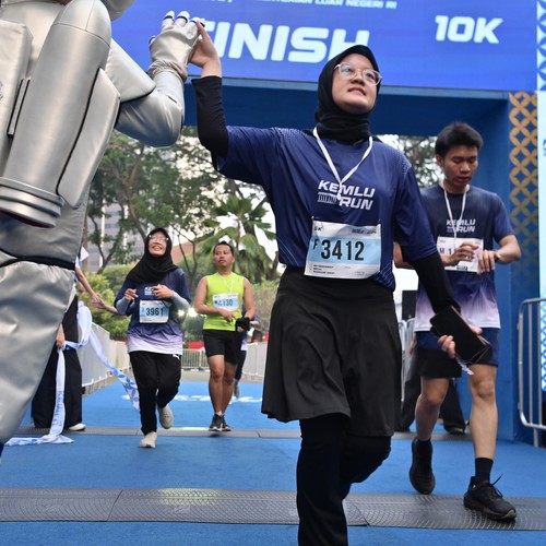 Race photo from KEMLU RUN 2026