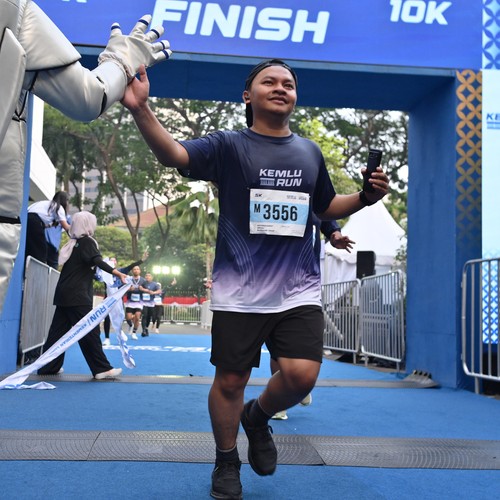 Race photo from KEMLU RUN 2026
